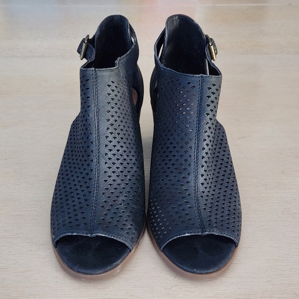 Jessica Simpson Barri Perforated Sandal